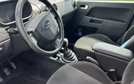 Ford Fusion I, 2005 год, 465 000 рублей, 10 фотография
