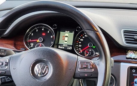 Volkswagen Passat B7, 2013 год, 1 190 000 рублей, 13 фотография
