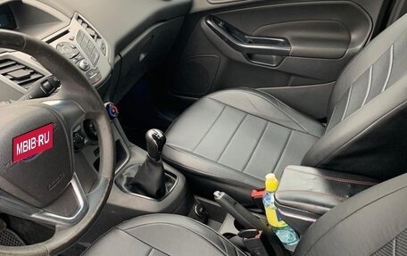 Ford Fiesta, 2016 год, 650 000 рублей, 3 фотография
