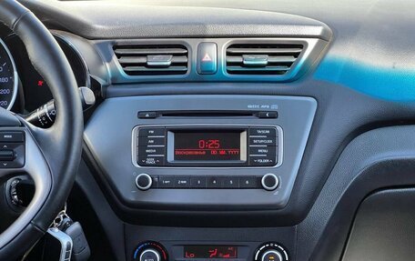 KIA Rio III рестайлинг, 2016 год, 890 000 рублей, 8 фотография