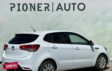 KIA Rio III рестайлинг, 2016 год, 890 000 рублей, 4 фотография