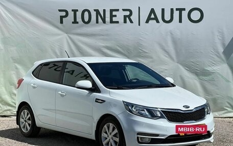 KIA Rio III рестайлинг, 2016 год, 890 000 рублей, 3 фотография