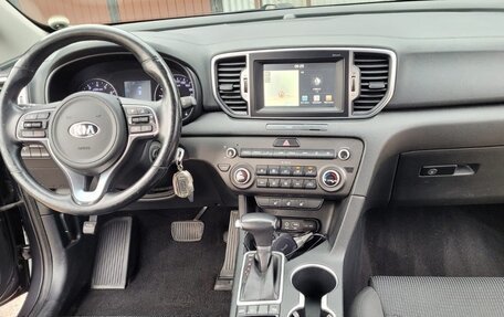 KIA Sportage IV рестайлинг, 2017 год, 1 800 000 рублей, 5 фотография