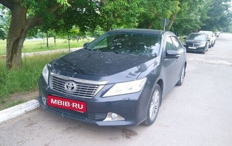 Toyota Camry, 2014 год, 3 фотография