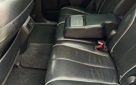 Toyota Venza I, 2013 год, 2 300 000 рублей, 21 фотография