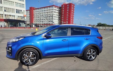 KIA Sportage IV рестайлинг, 2019 год, 2 100 000 рублей, 2 фотография