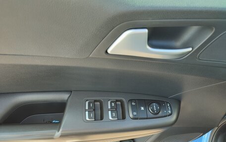 KIA Sportage IV рестайлинг, 2019 год, 2 100 000 рублей, 12 фотография