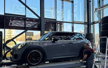MINI Hatch, 2018 год, 2 950 000 рублей, 3 фотография