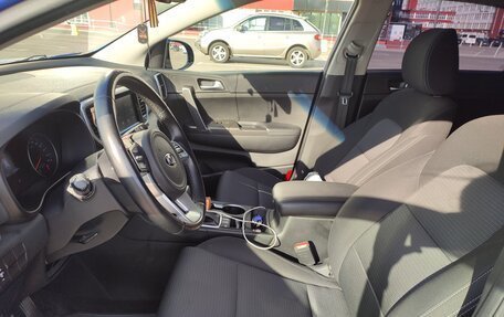KIA Sportage IV рестайлинг, 2019 год, 2 100 000 рублей, 14 фотография