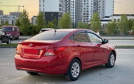 Hyundai Solaris II рестайлинг, 2011 год, 595 000 рублей, 3 фотография