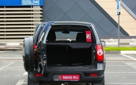 Chevrolet Niva I рестайлинг, 2015 год, 658 000 рублей, 13 фотография