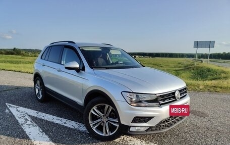 Volkswagen Tiguan II, 2017 год, 2 220 000 рублей, 13 фотография