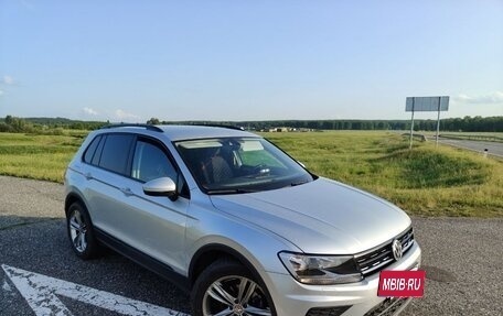 Volkswagen Tiguan II, 2017 год, 2 220 000 рублей, 14 фотография