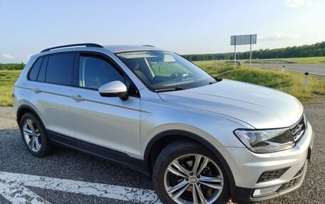 Volkswagen Tiguan II, 2017 год, 2 220 000 рублей, 16 фотография