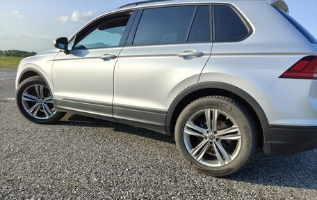 Volkswagen Tiguan II, 2017 год, 2 220 000 рублей, 18 фотография