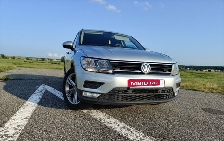 Volkswagen Tiguan II, 2017 год, 2 220 000 рублей, 6 фотография