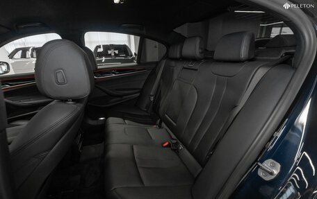 BMW 5 серия, 2019 год, 3 090 000 рублей, 12 фотография
