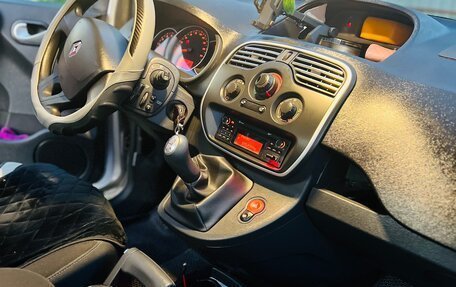 Renault Kangoo II рестайлинг, 2013 год, 1 470 000 рублей, 8 фотография