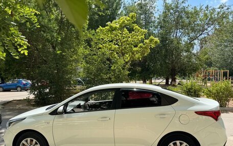 Hyundai Solaris II рестайлинг, 2019 год, 1 150 000 рублей, 4 фотография