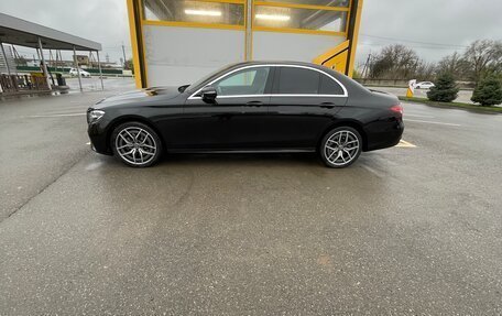 Mercedes-Benz E-Класс, 2020 год, 4 200 000 рублей, 3 фотография