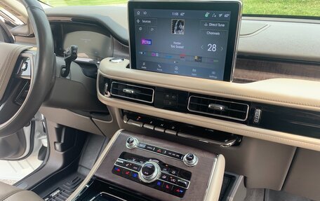 Lincoln Aviator II, 2022 год, 5 810 000 рублей, 13 фотография