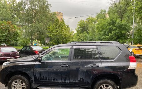 Toyota Land Cruiser Prado 150 рестайлинг 2, 2010 год, 3 900 000 рублей, 3 фотография