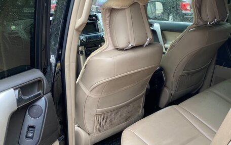 Toyota Land Cruiser Prado 150 рестайлинг 2, 2010 год, 3 900 000 рублей, 14 фотография