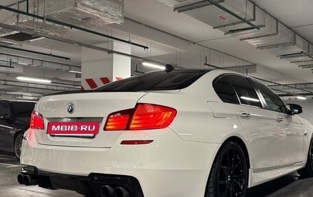 BMW 5 серия, 2011 год, 2 000 000 рублей, 14 фотография