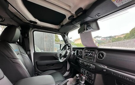 Jeep Wrangler, 2022 год, 4 700 000 рублей, 8 фотография