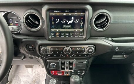Jeep Wrangler, 2022 год, 4 700 000 рублей, 14 фотография