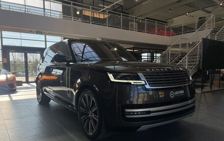 Land Rover Range Rover IV рестайлинг, 2022 год, 14 470 000 рублей, 3 фотография