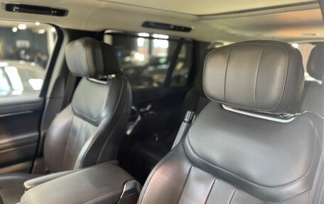 Land Rover Range Rover IV рестайлинг, 2022 год, 14 470 000 рублей, 13 фотография