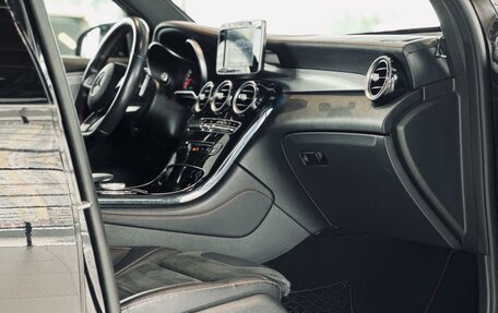 Mercedes-Benz GLC AMG, 2016 год, 3 300 000 рублей, 19 фотография