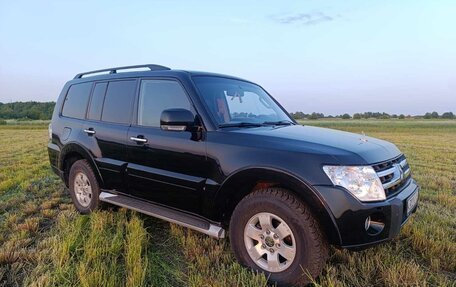 Mitsubishi Pajero IV, 2007 год, 1 450 000 рублей, 2 фотография