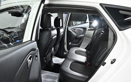 Hyundai ix35 I рестайлинг, 2013 год, 1 195 000 рублей, 14 фотография