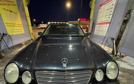 Mercedes-Benz E-Класс, 2001 год, 370 000 рублей, 6 фотография