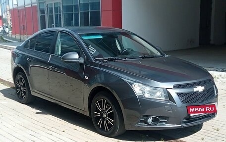 Chevrolet Cruze II, 2011 год, 525 000 рублей, 7 фотография