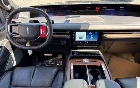 Lincoln Navigator, 2025 год, 18 580 000 рублей, 28 фотография