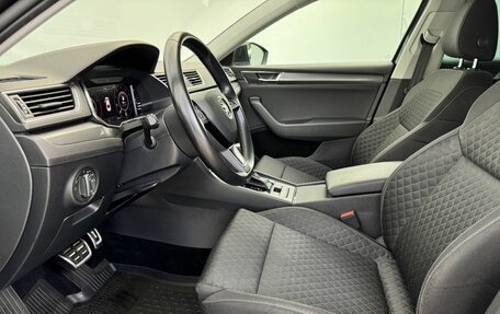 Skoda Superb III рестайлинг, 2019 год, 1 900 000 рублей, 12 фотография