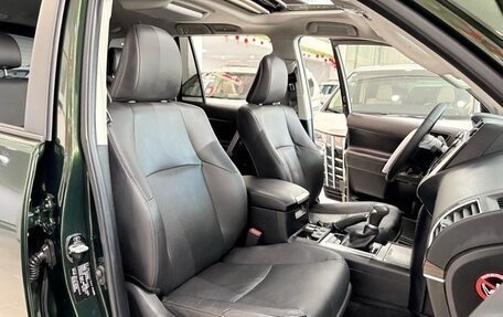 Toyota Land Cruiser Prado 150 рестайлинг 2, 2021 год, 10 078 997 рублей, 10 фотография