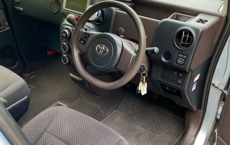 Toyota Spade, 2013 год, 1 075 000 рублей, 15 фотография