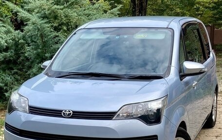 Toyota Spade, 2013 год, 1 075 000 рублей, 3 фотография