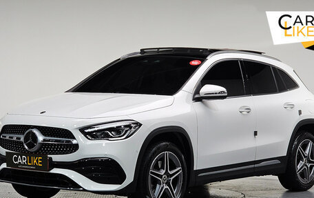 Mercedes-Benz GLA, 2022 год, 4 150 000 рублей, 1 фотография