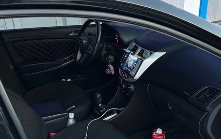 Hyundai Solaris II рестайлинг, 2016 год, 990 000 рублей, 11 фотография