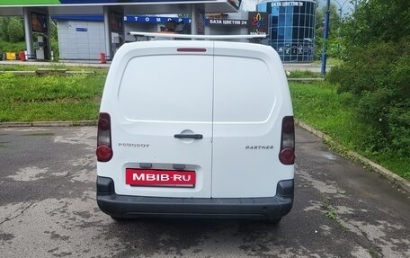 Peugeot Partner II рестайлинг 2, 2013 год, 620 000 рублей, 6 фотография