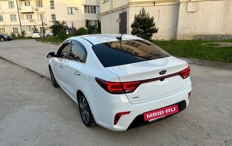 KIA Rio IV, 2019 год, 1 670 000 рублей, 3 фотография