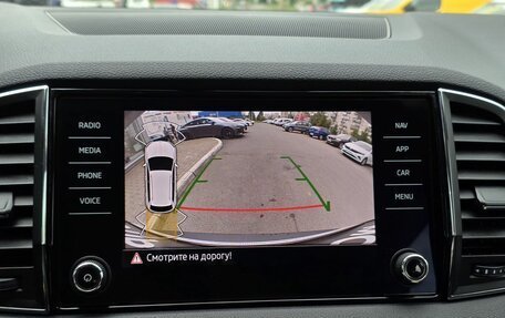 Skoda Karoq I, 2021 год, 2 380 000 рублей, 18 фотография