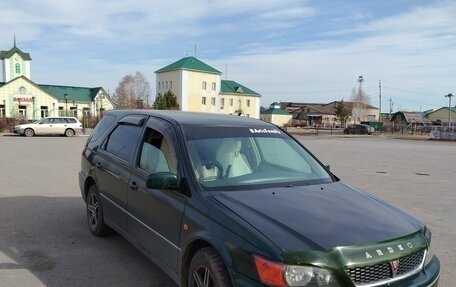 Toyota Vista V30, 1999 год, 550 000 рублей, 1 фотография