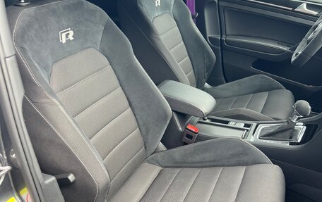 Volkswagen Golf R VII, 2019 год, 3 500 000 рублей, 10 фотография
