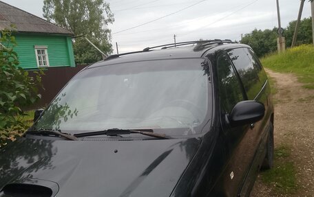 KIA Carnival III, 2005 год, 345 000 рублей, 3 фотография